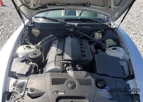 2005 BMW Z4 2.5 z USA, uszkodzony, nr VIN 4USBT33575LS56659